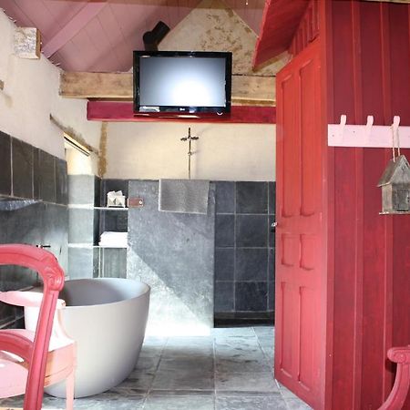 فندق Pléloفي  La Maison Des Lamour الغرفة الصورة